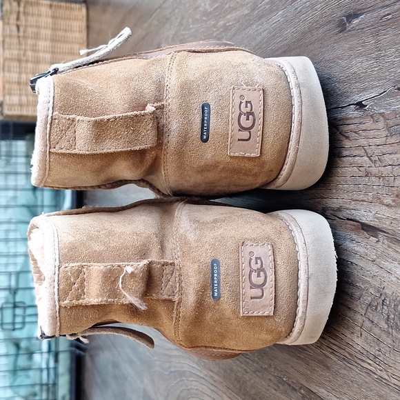 Ugg Mens Ankle Tank Side Zip Boot Size 9 - Picture 4 of 9